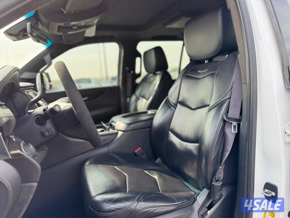 كاديلاك اسكاليد 2017 شرط الفحص3