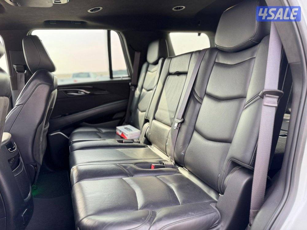 كاديلاك اسكاليد 2017 شرط الفحص5