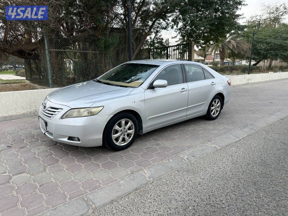 للبيع كامري 20070