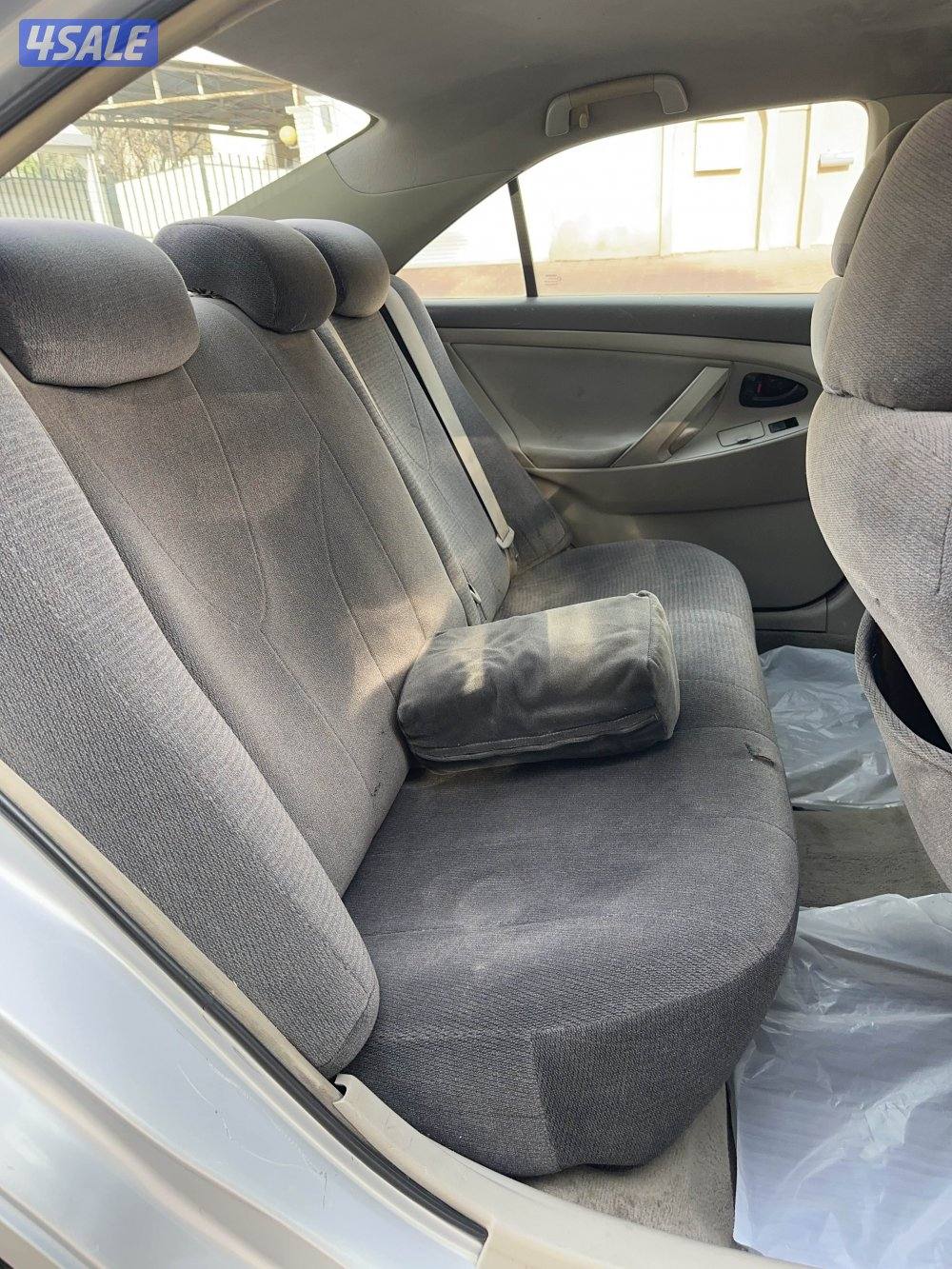 للبيع كامري 20077