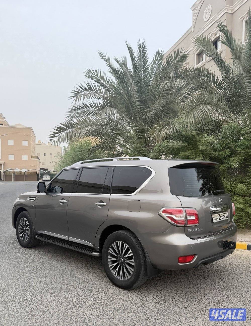 للبيع باترول 2015 بلاتنيوم ستي2