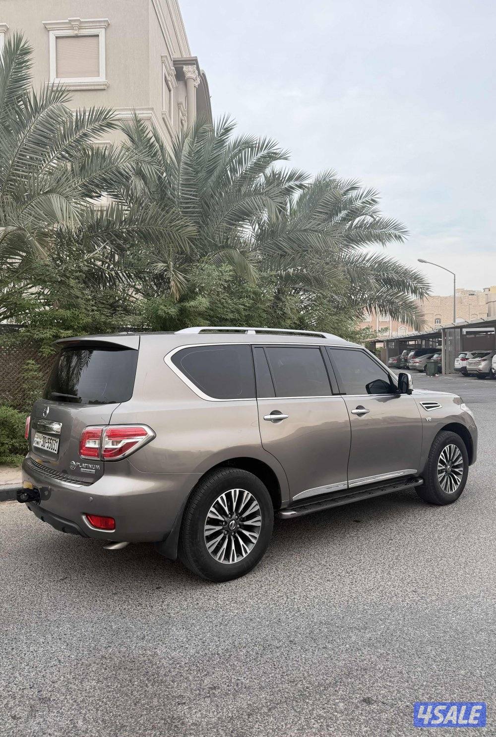 للبيع باترول 2015 بلاتنيوم ستي5