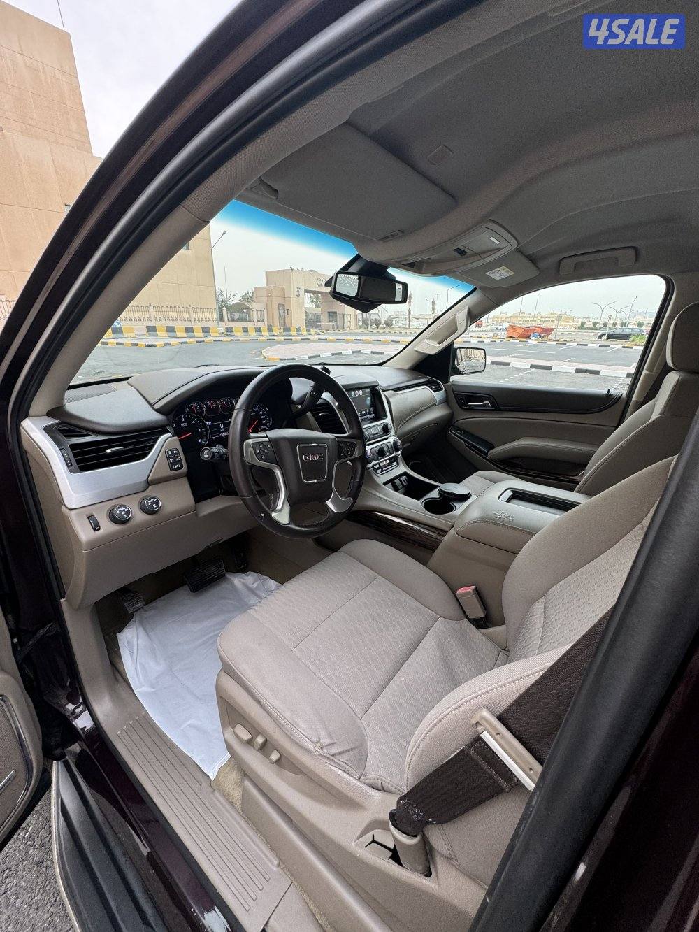 يوكن SLE موديل /٢٠١٧ دبل قير صبغ الوكاله8