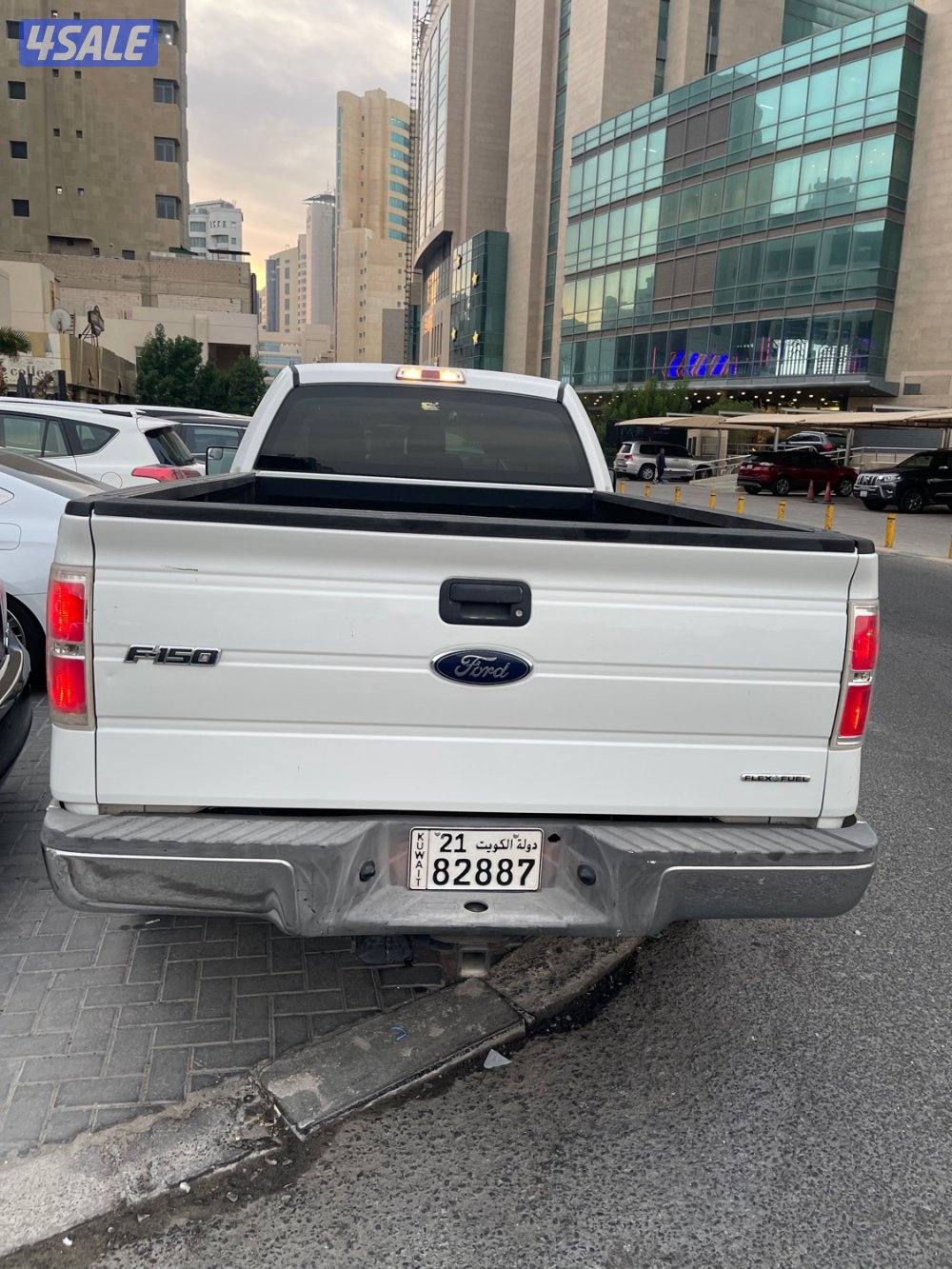 للبيع وانيت فورد F1504