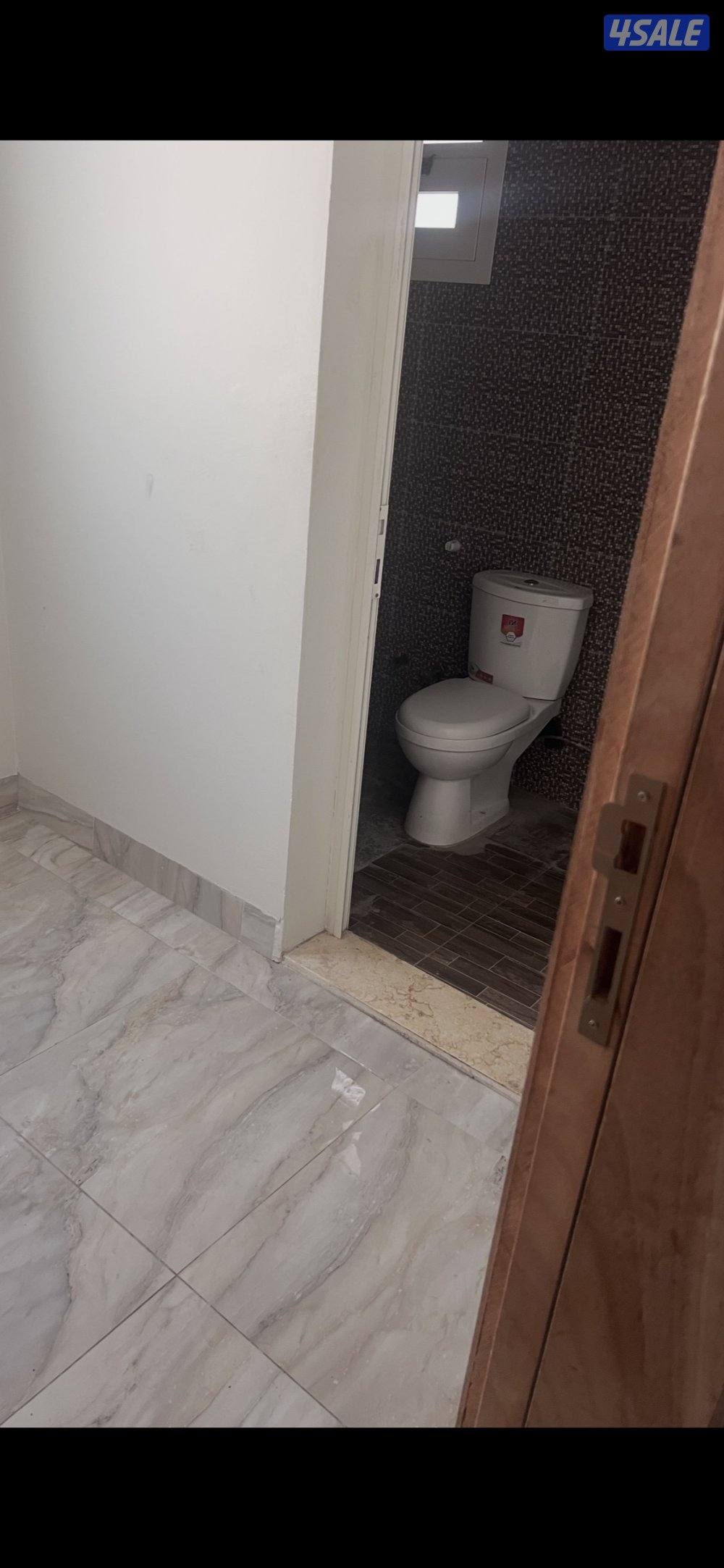 صباح الاحمد الخامسة E3 شارع 309 منزل 498