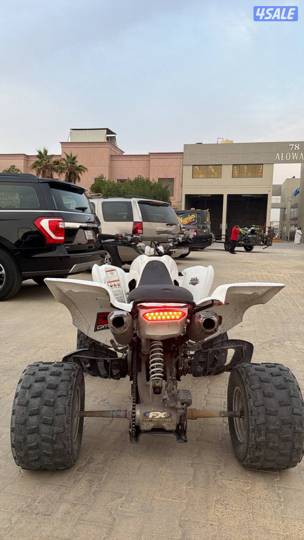 رابتر ٧٠٠ موديل 20082