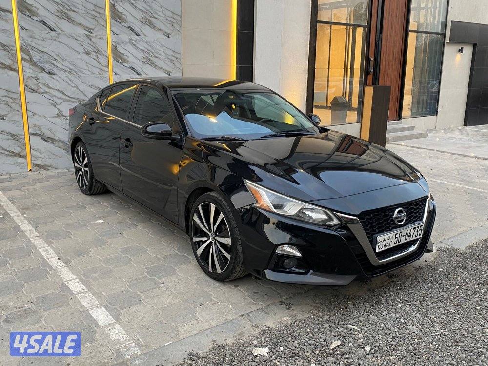 للبيع التيما SR موديل 2019 شرط الفحص6