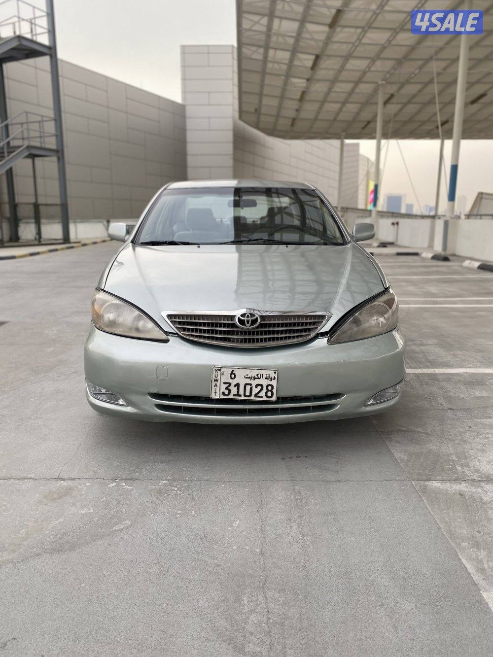للبيع كامري 20041
