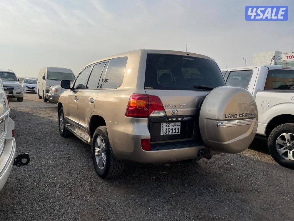 لاندكروزر جير عادي1