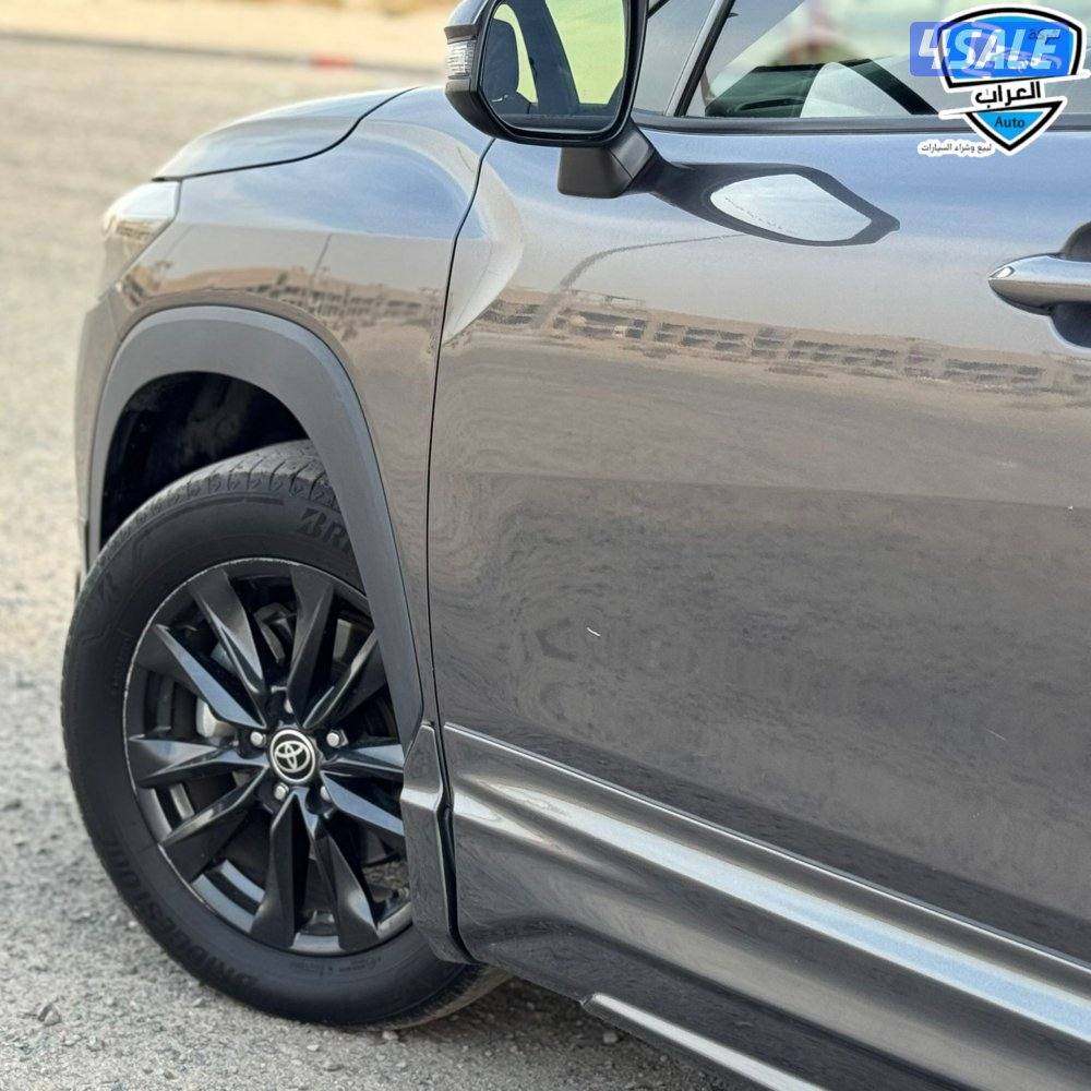 تويوتا كورولا كروس 20244