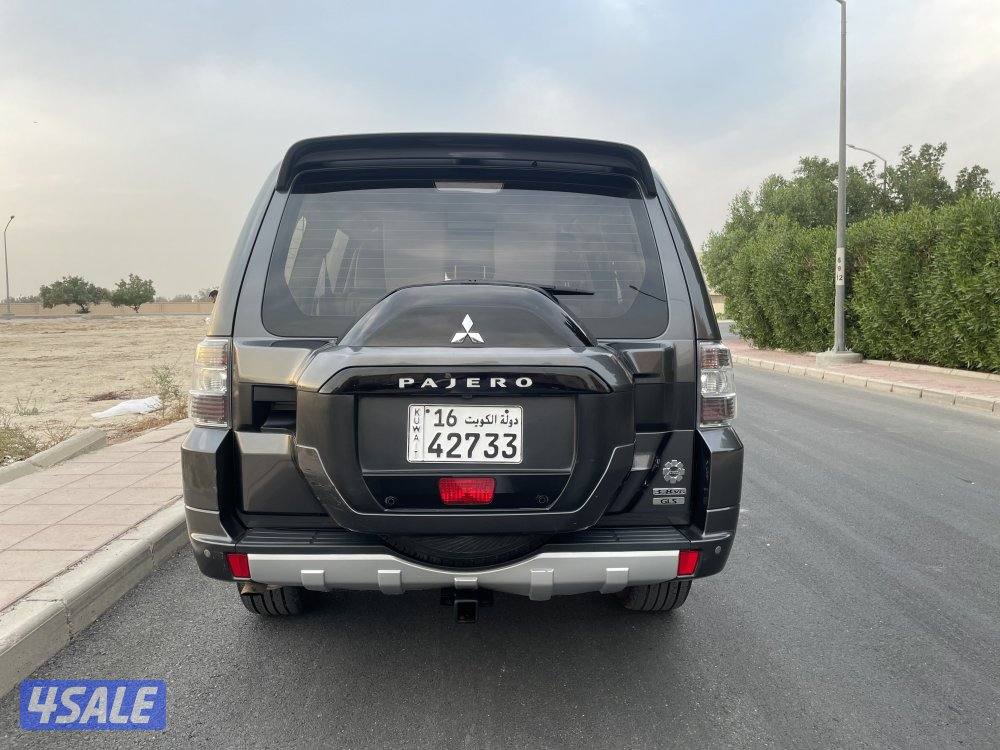 للبيع باجيرو7