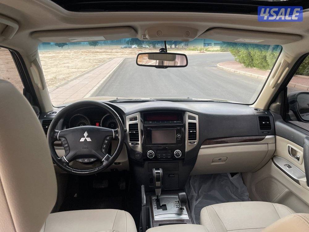 للبيع باجيرو8