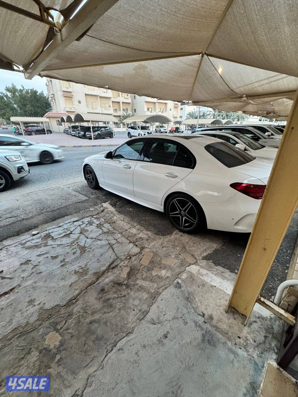 Mercedes C200 For Sale0