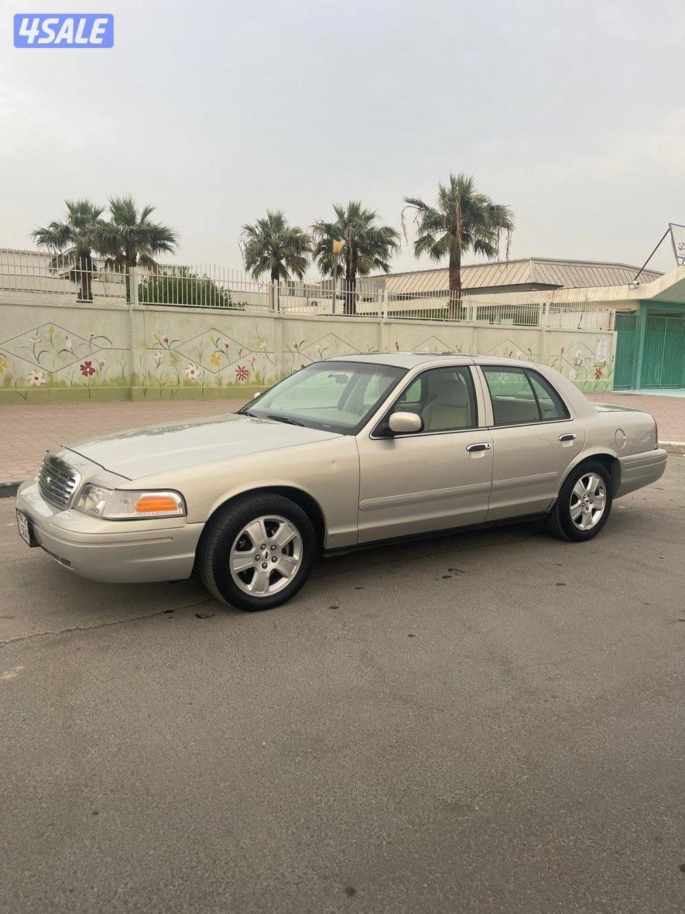 للبيع فورد فكتوريا6