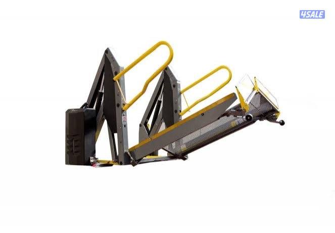 Falcon work medow lane crane for old age person2