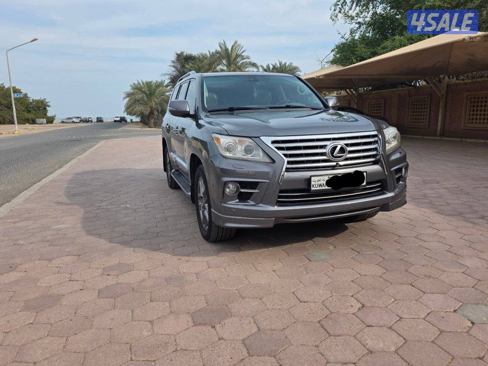 للبيع لكزس 5701