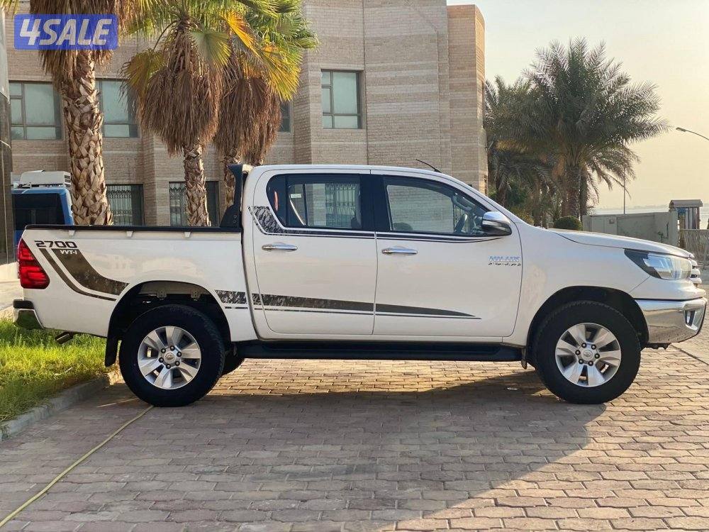 هايلكس دبل تماتيك 2018 صبغ وكاله ماشي 140 الف3