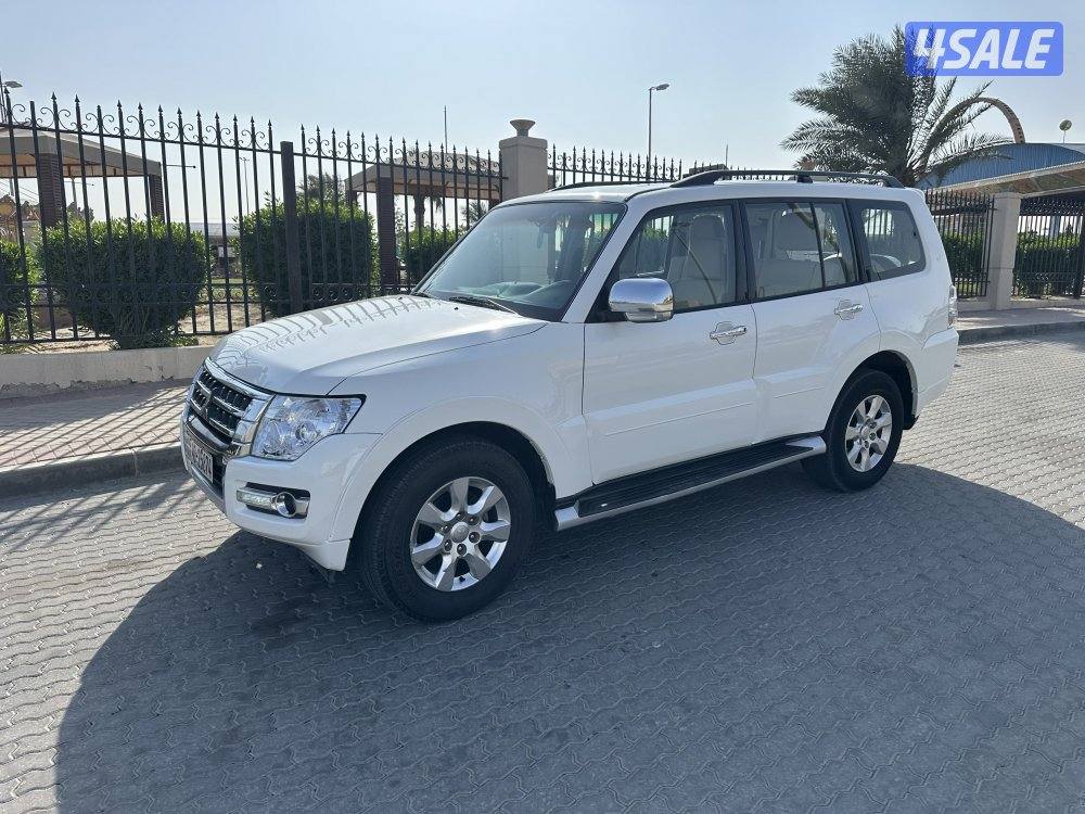 للبيع باجيرو موديل 2016 صبغ وكاله شرط الغحص0