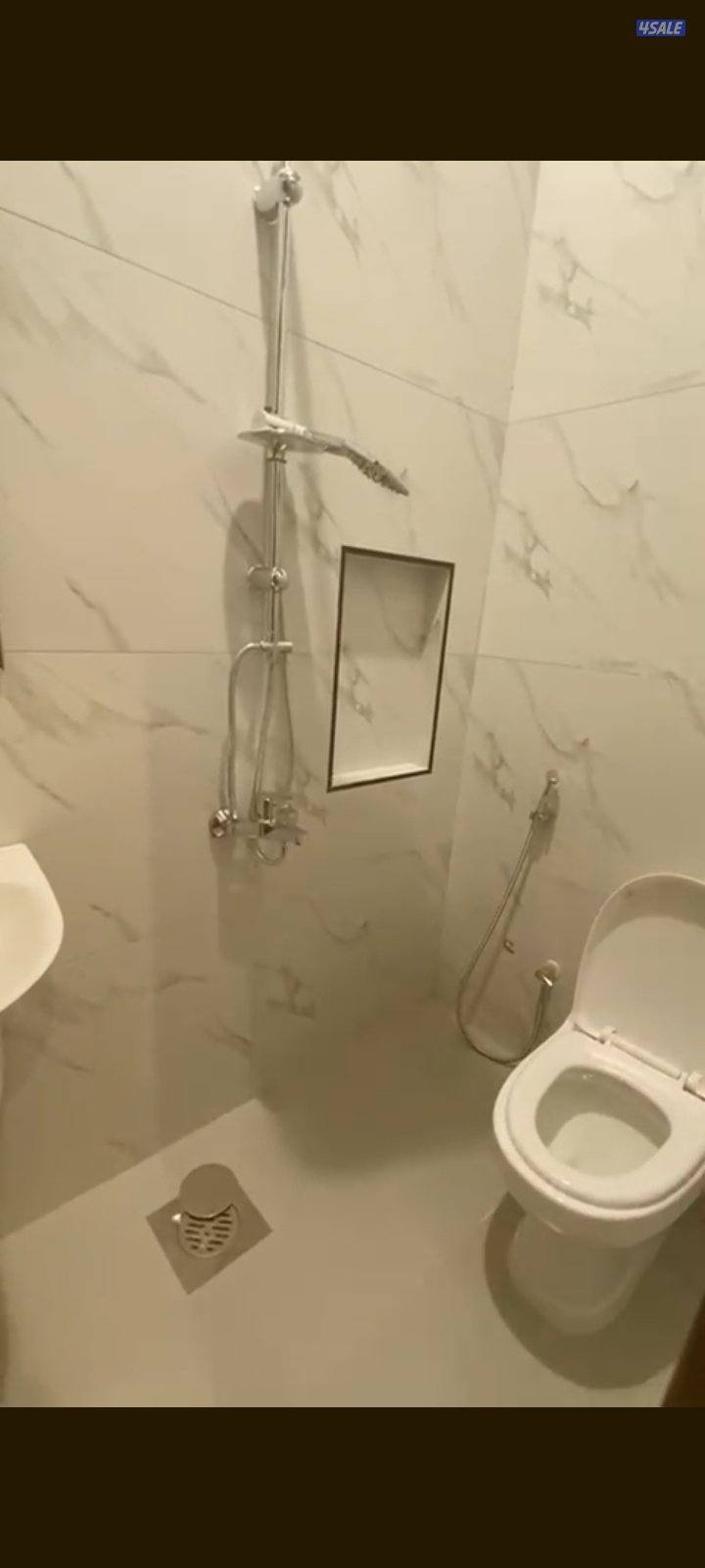 للايجار شقق غرب عبدالله مبارك ق٧ وق ٣ ق٤3