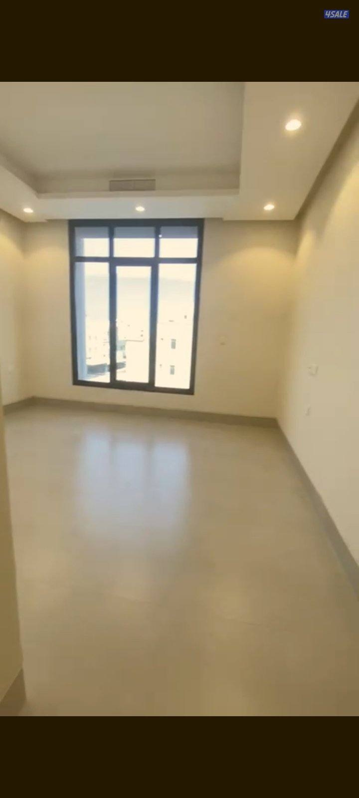 للايجار شقق غرب عبدالله مبارك ق٧ وق ٣ ق٤5