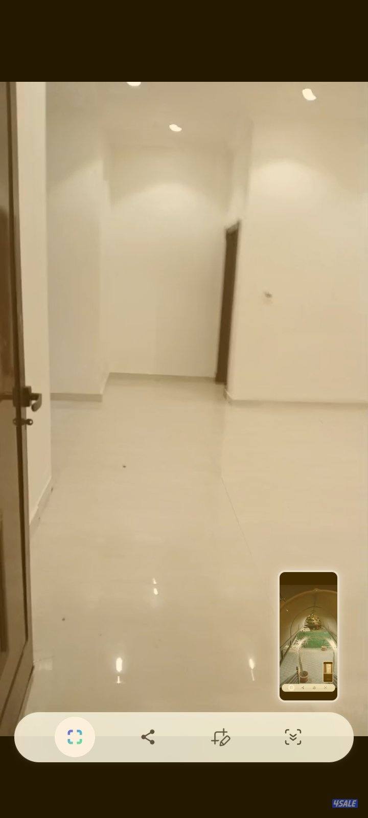 للايجار شقق غرب عبدالله مبارك ق٧ وق ٣ ق٤8