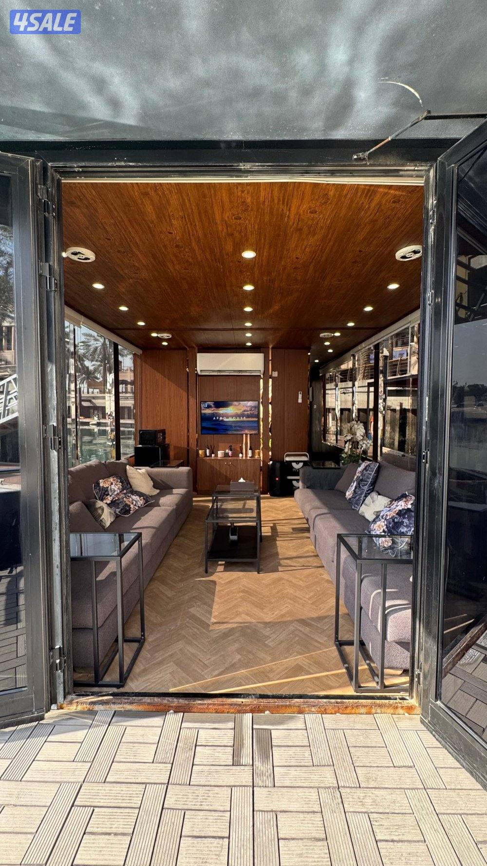 عوامه فيلا بحريه للبيع12