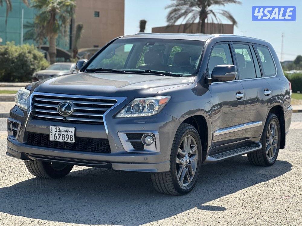 للبيع لكزس LX570 الدرجة الأولى1