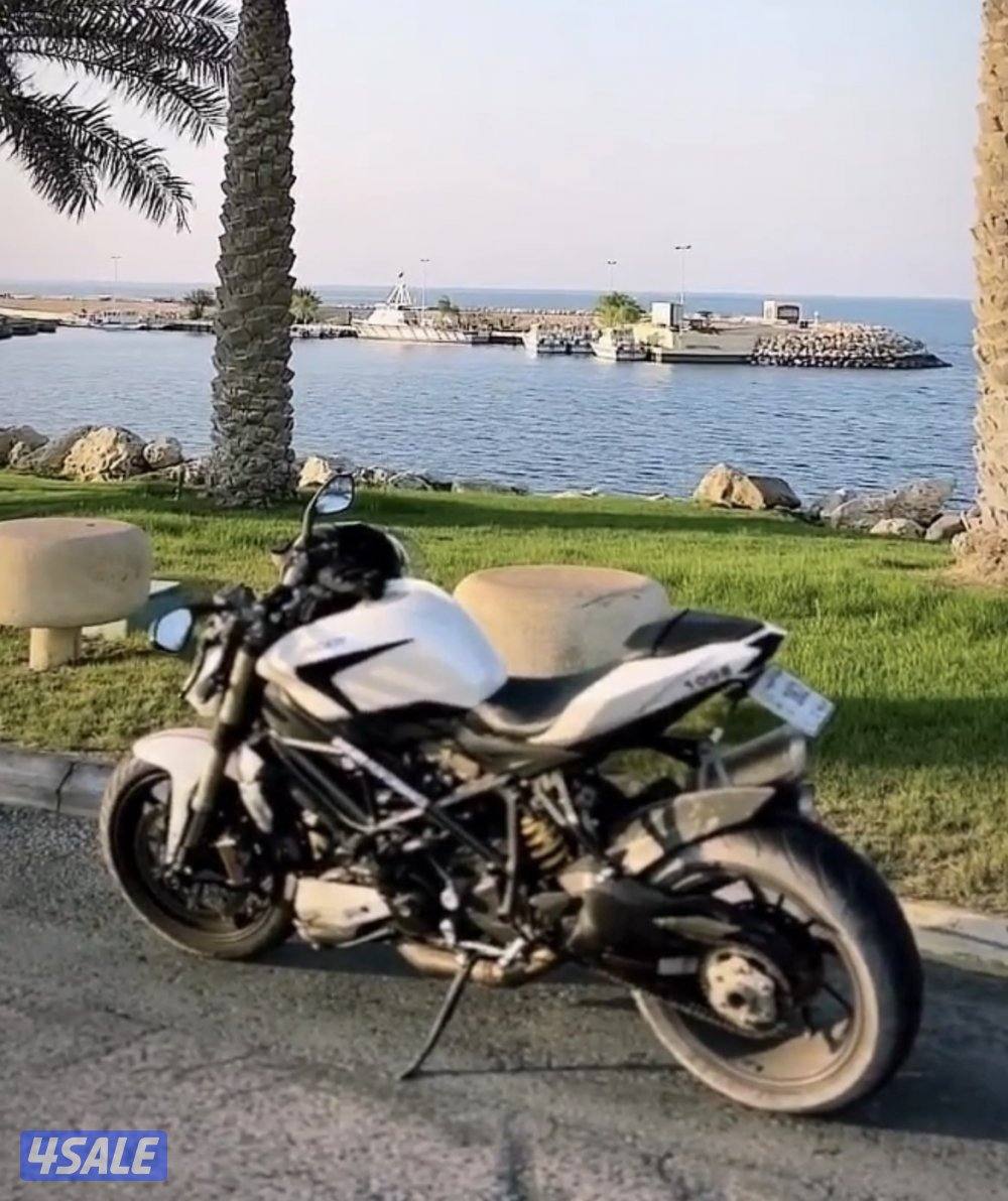 Ducati Street Fighter 1098cc0