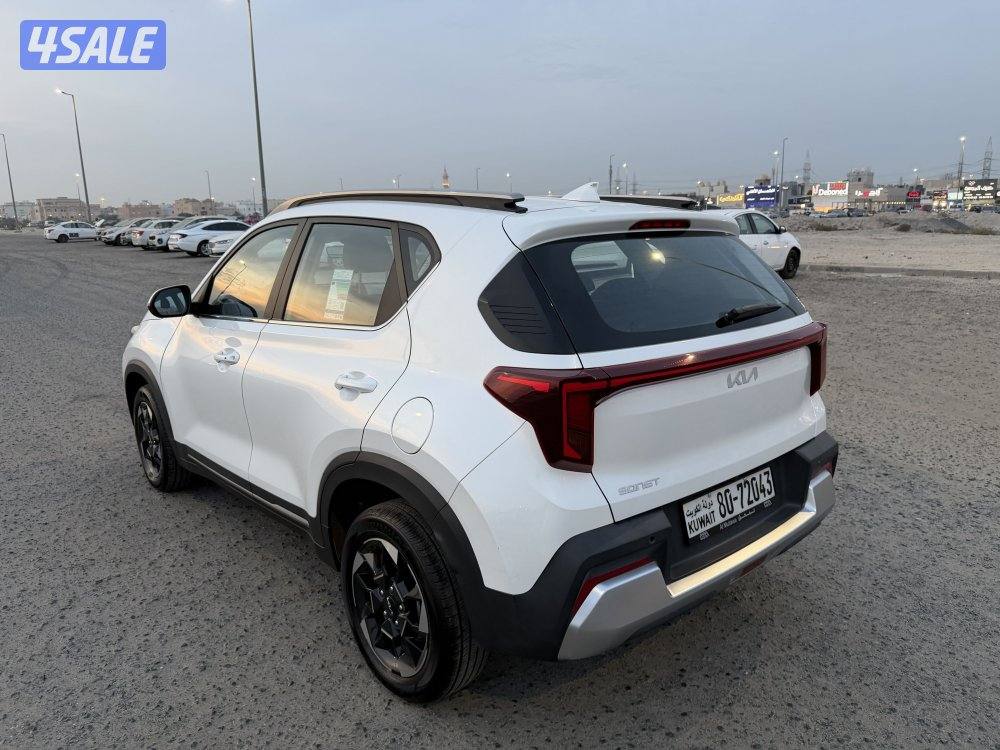 جيب كيا 2025 سونيت بحالة المصنع كالجديد6
