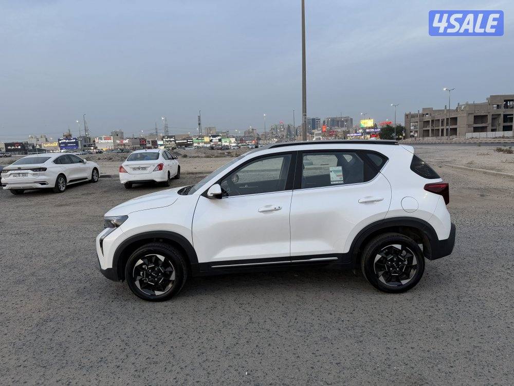 جيب كيا 2025 سونيت بحالة المصنع كالجديد9