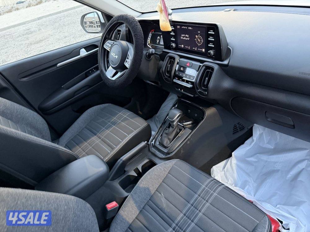 جيب كيا 2025 سونيت بحالة المصنع كالجديد10