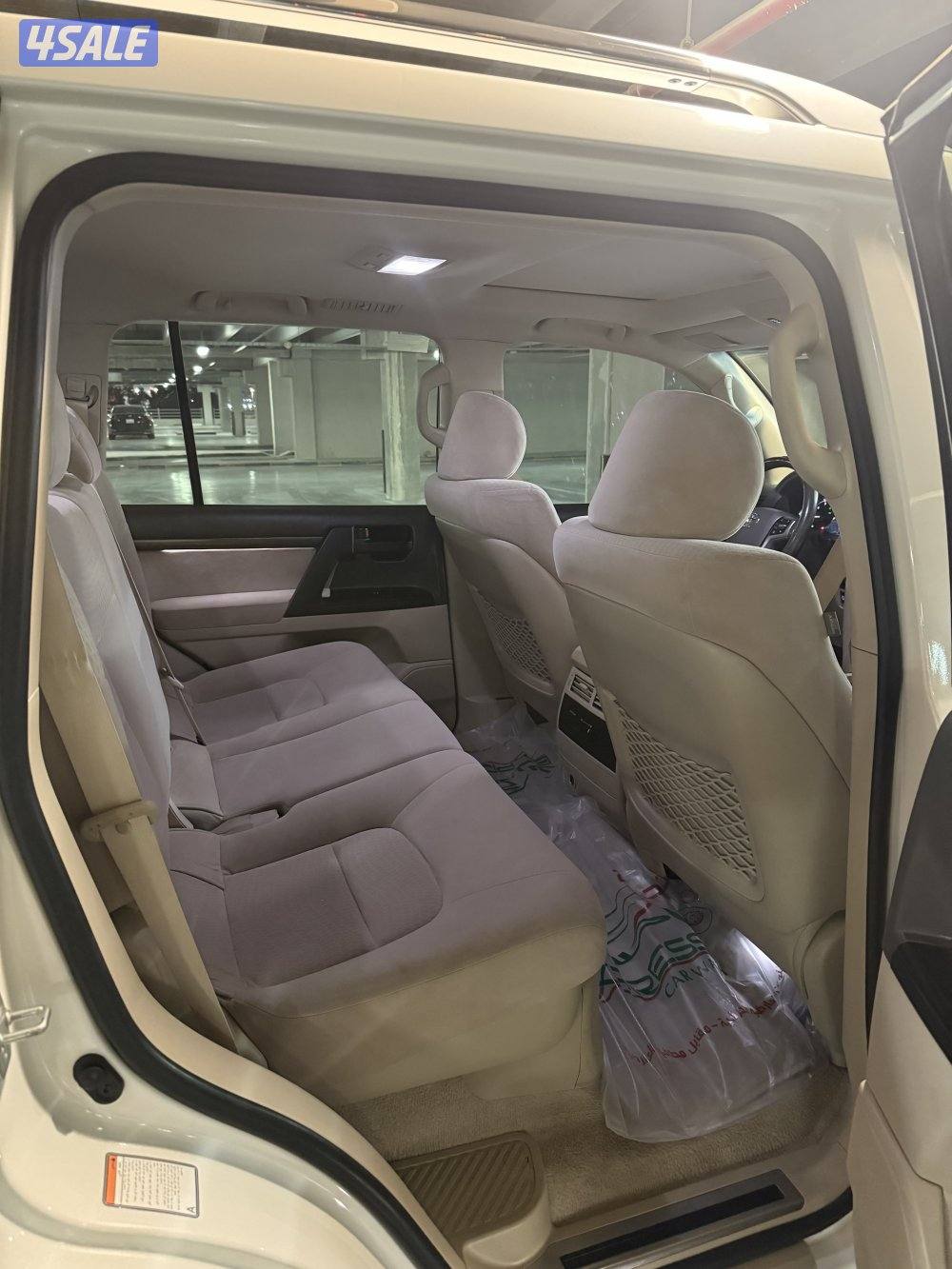 لاند كروزر قراند تورنق 2019 وراد الساير6