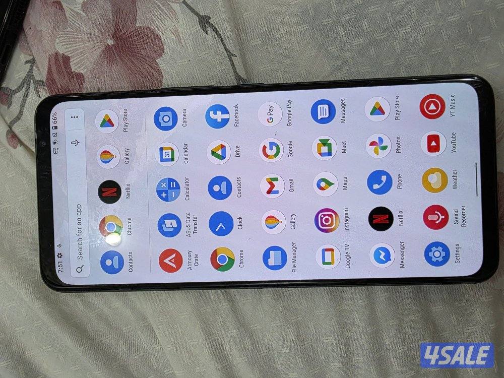 للبيع redmagic 5G  & Asus rog 5 white edition1