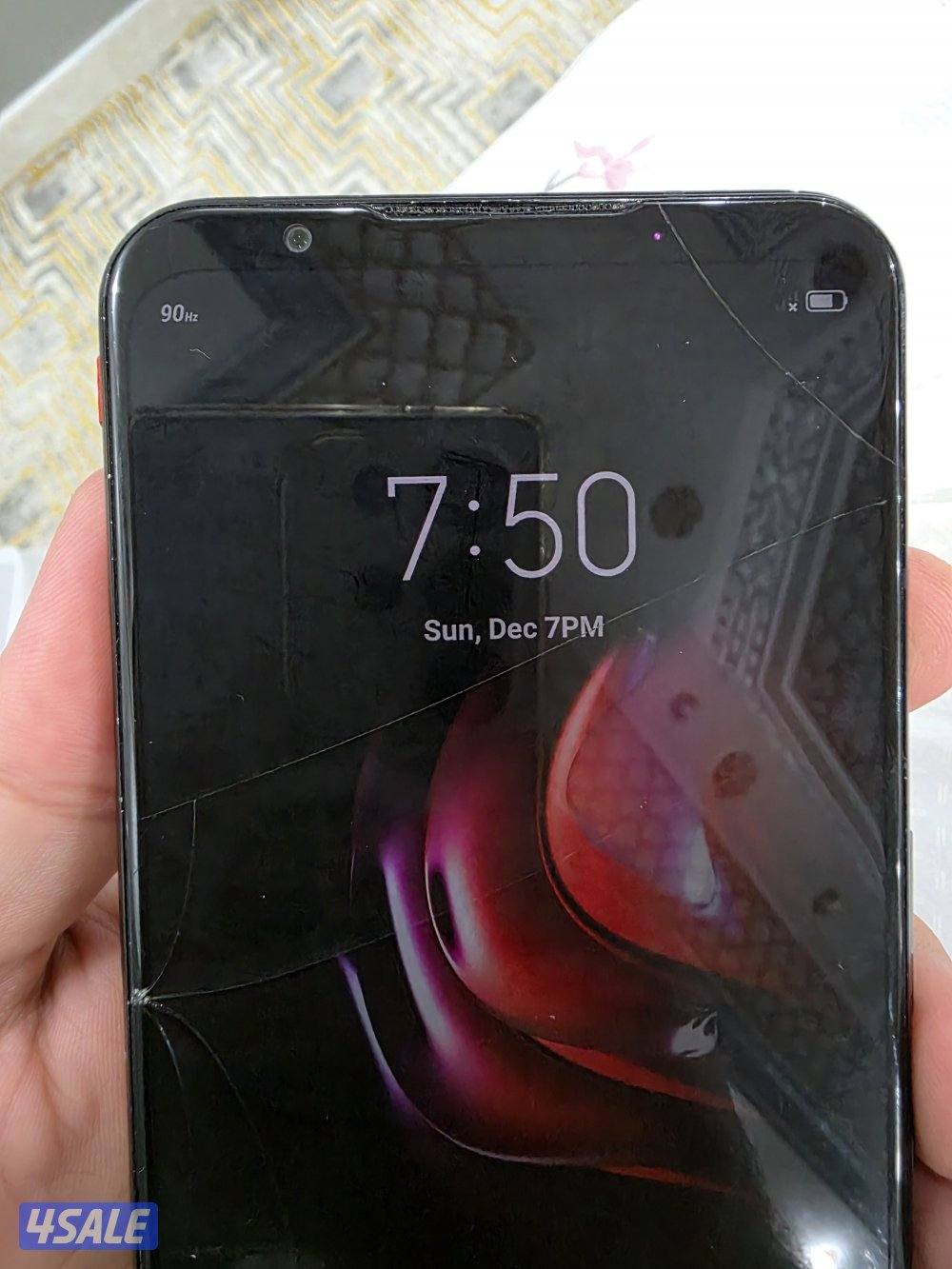 للبيع redmagic 5G  & Asus rog 5 white edition4