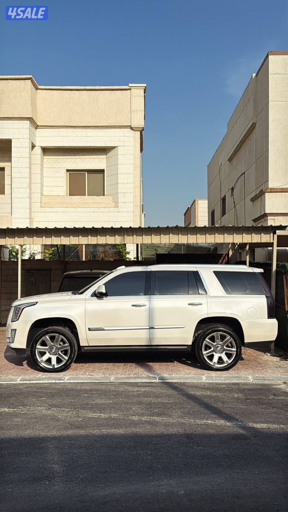 للبيع اسكاليد اعلى فئة 2015 نظيف4