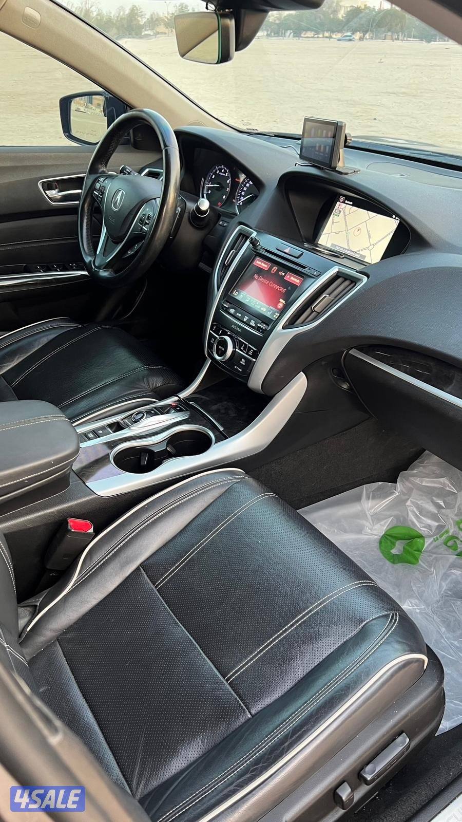 Acura TLX 2019 – 6 Cylinder – Full Option3