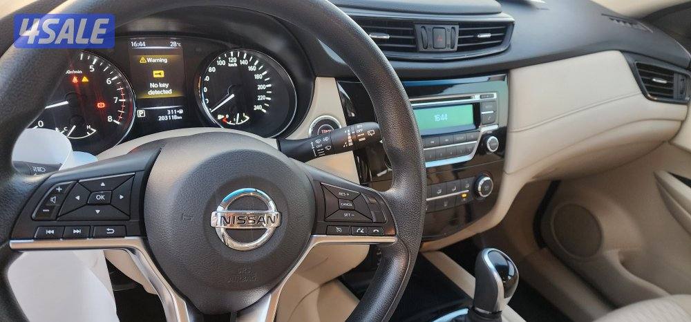 نيسان اكستريل5