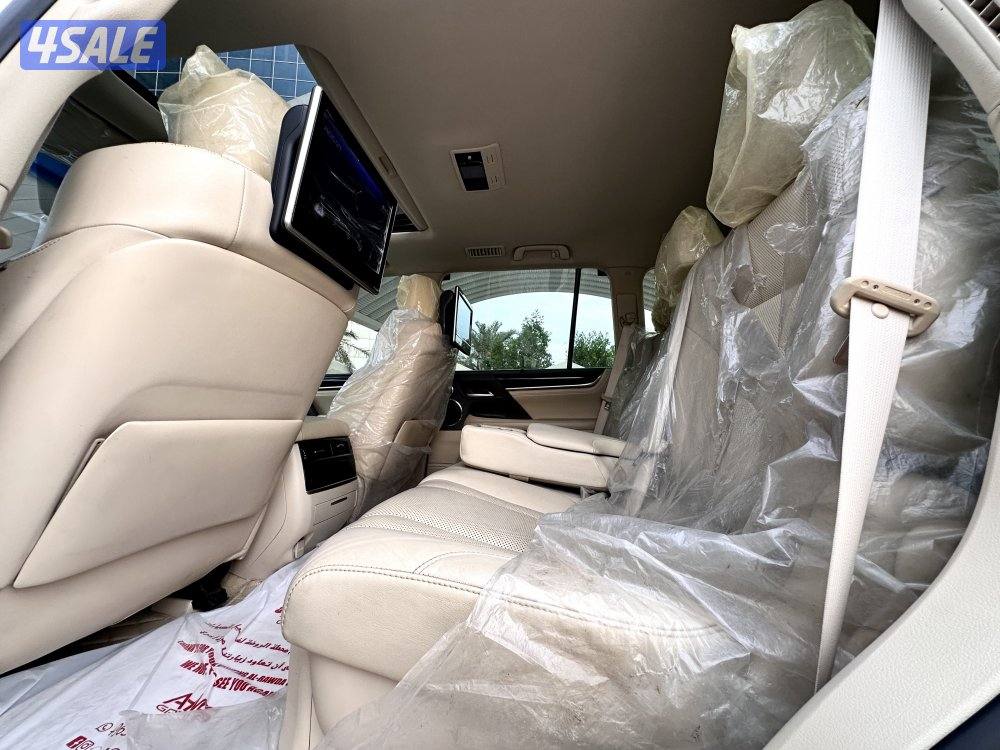 معرض القمة🚩10