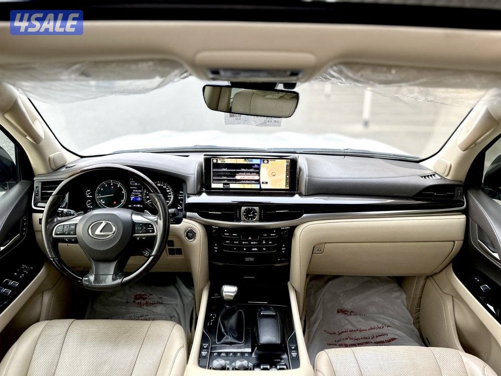 معرض القمة🚩11