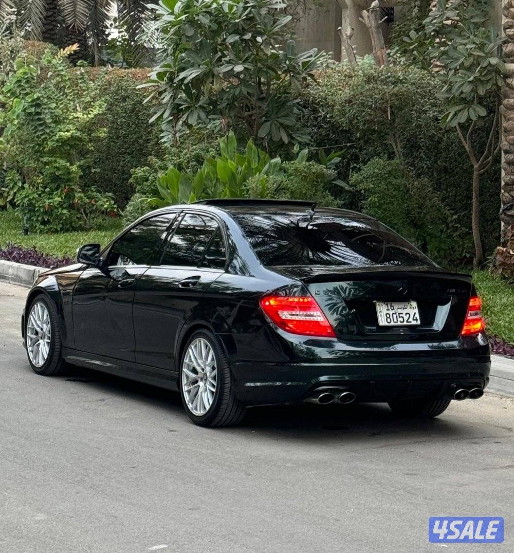 للبيع مرسيدس c63 amg موديل 2009 ماشي 1533