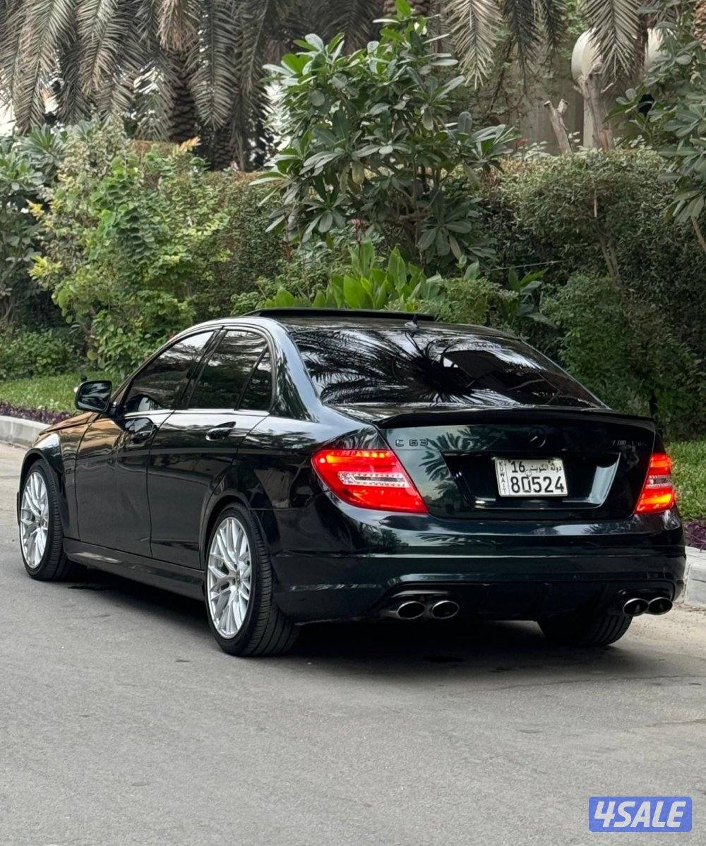 للبيع مرسيدس c63 amg موديل 2009 ماشي 1535