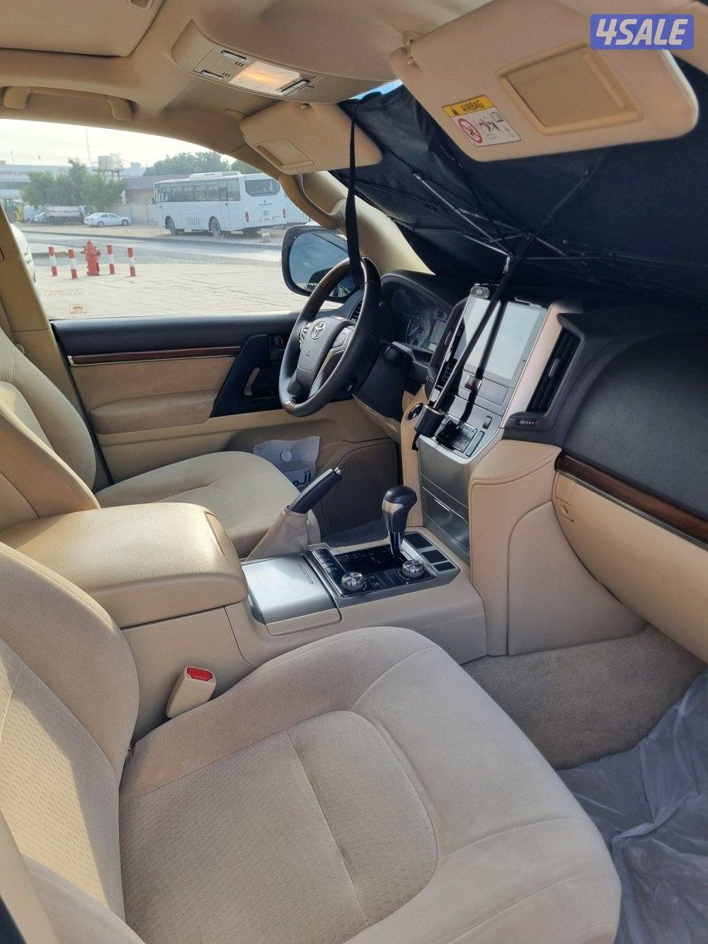 Land Cruiser GXR V8 20174