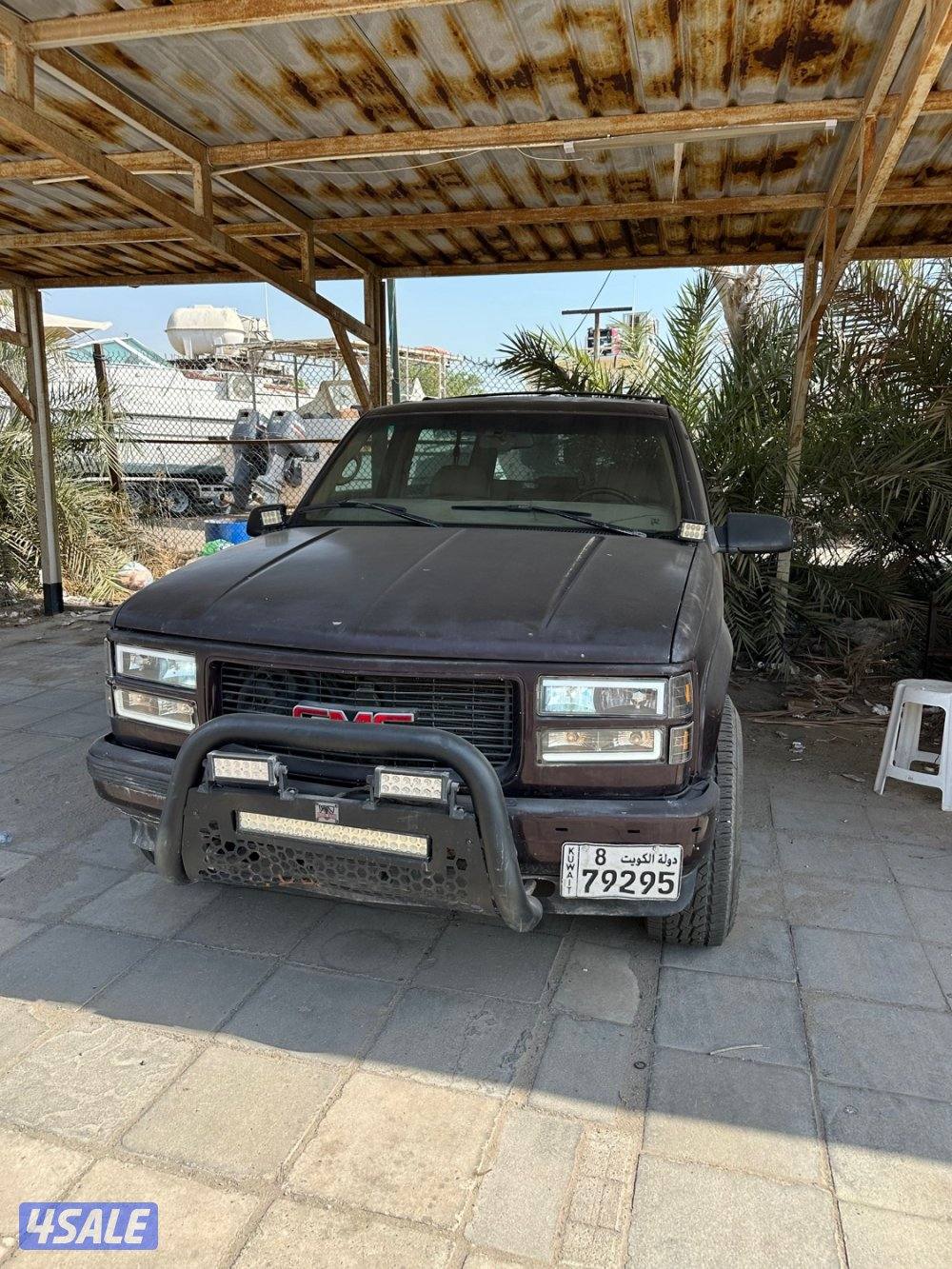 للبيع يوكن موديل ١٩٩٦3