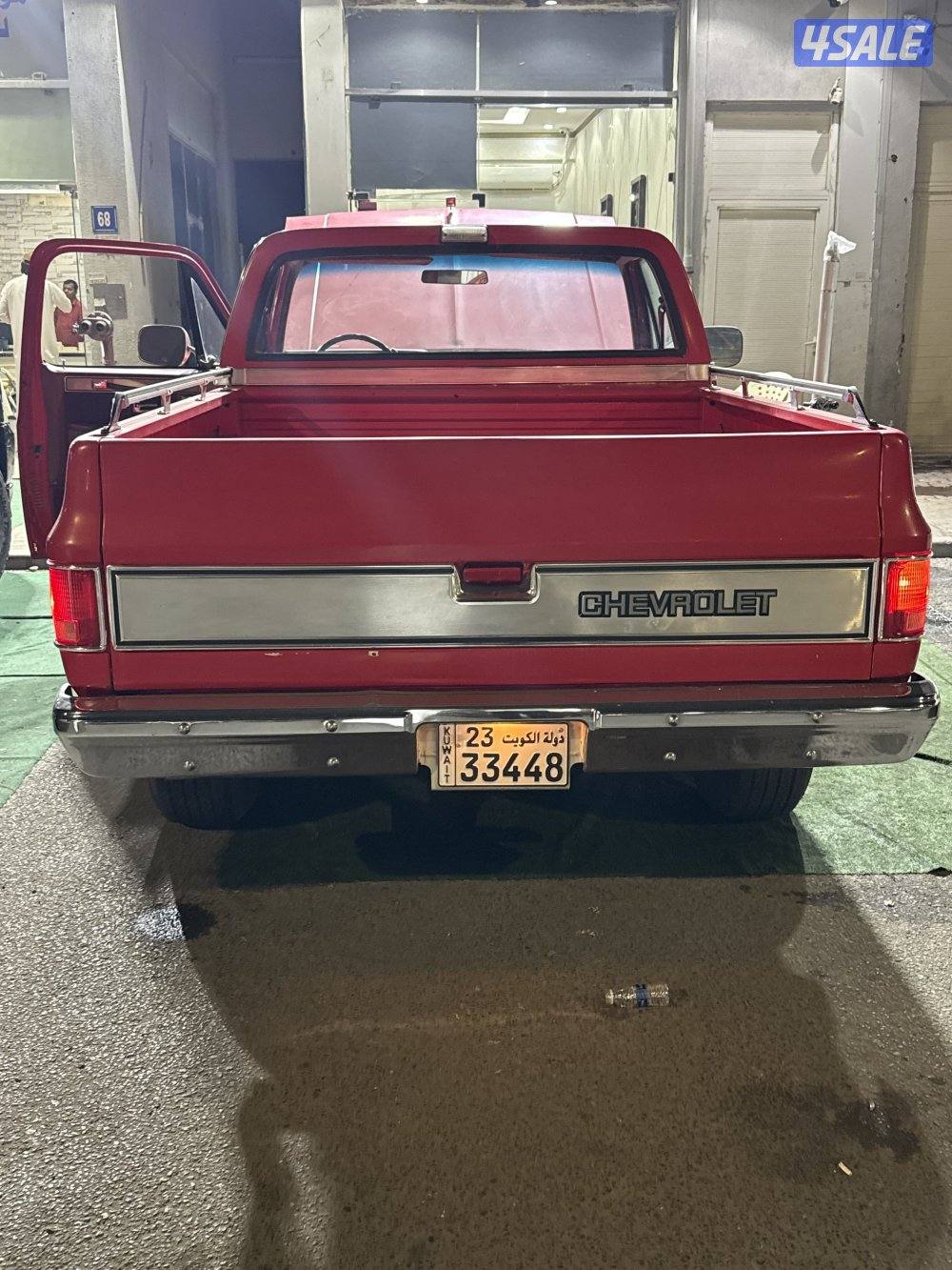 للبيع شفر موديل 1983 حجم 10 مكينه 6 لتر قير 900 ممشى الموتر ٢٦٤ الف3