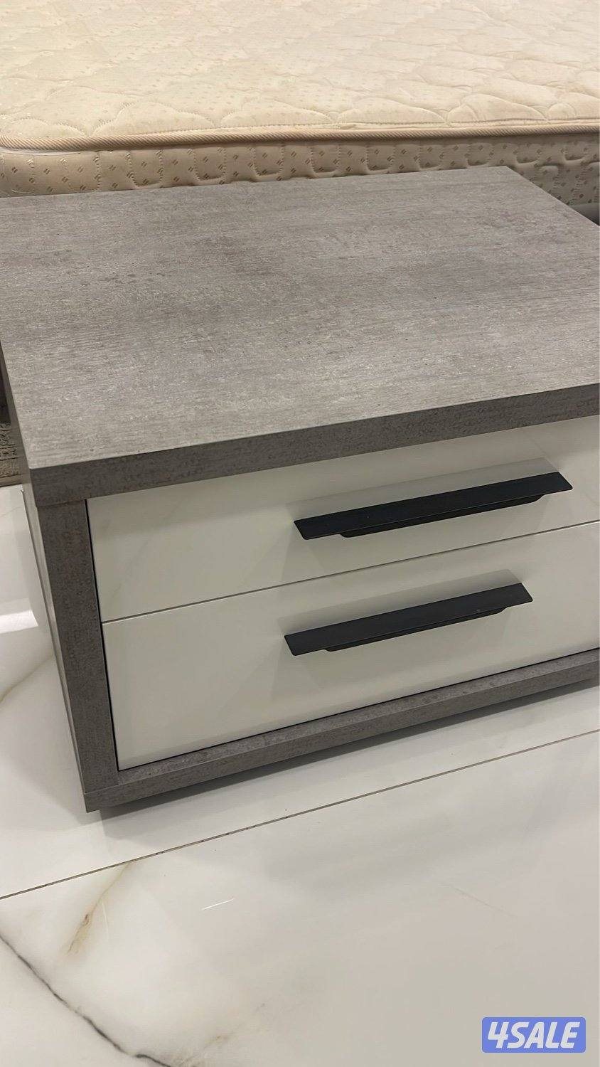 سرير و كمدينه فقط1