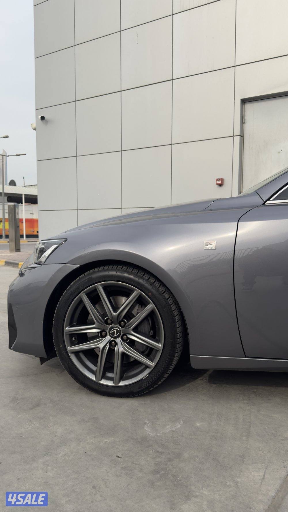 للبيع Lexus is350 f sport6