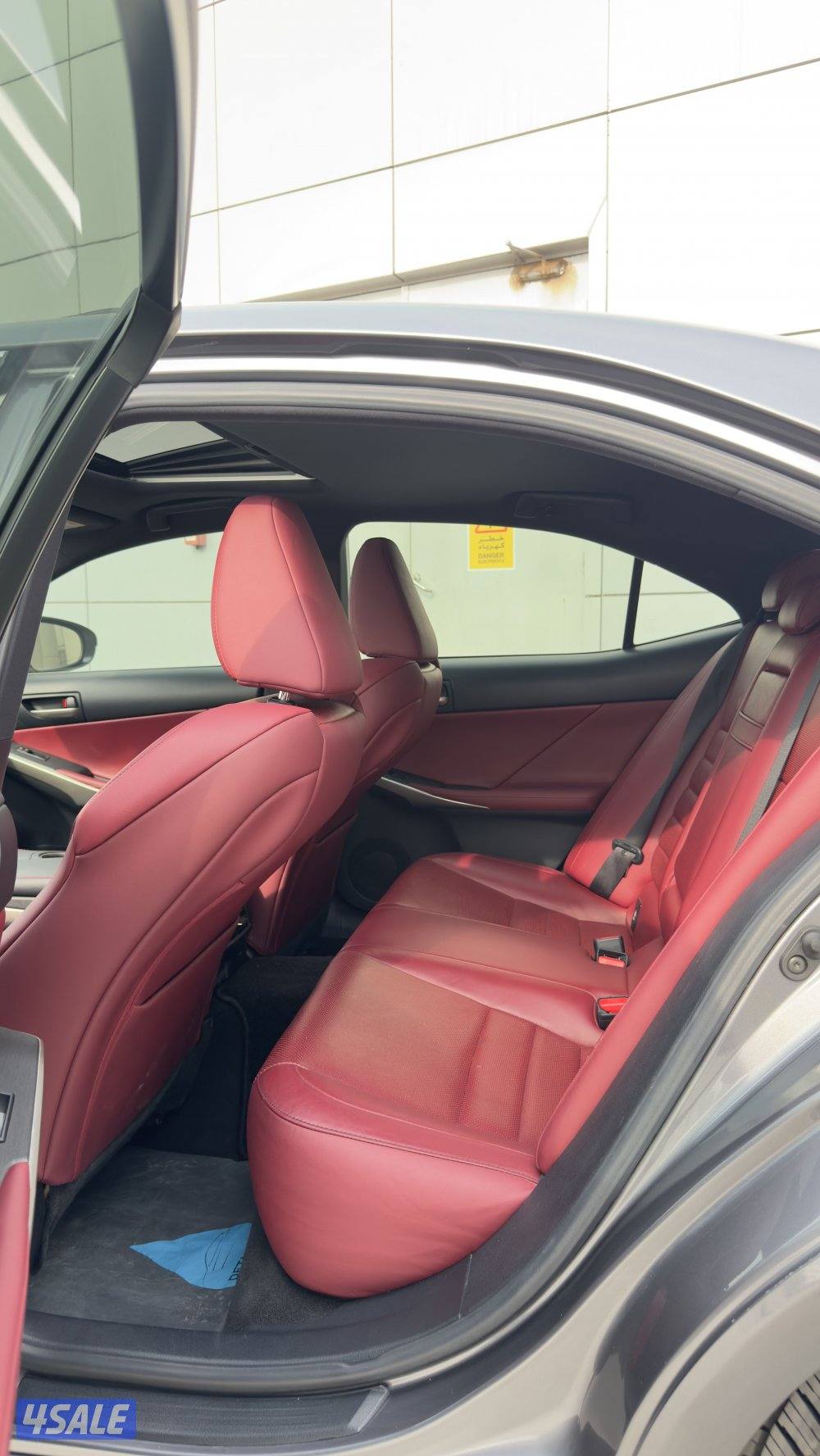 للبيع Lexus is350 f sport9