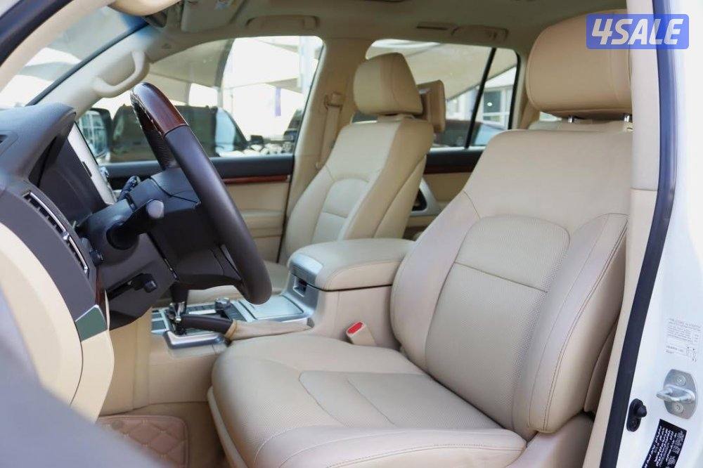 لاندكروزر2016 وكاله البحرين تصدير الى الكويت مع تخليص كامل اقراالاعلان4