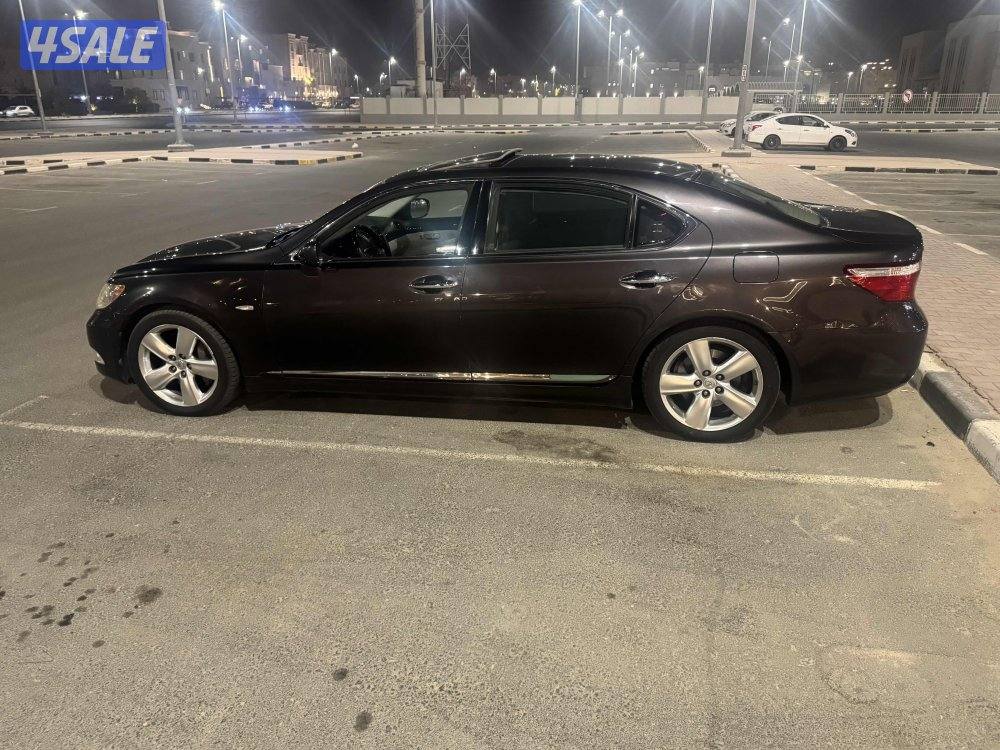 للبيع الكزس0