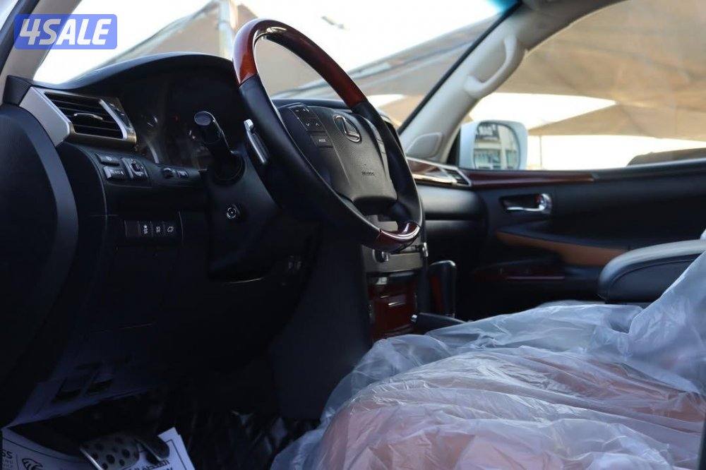 لكزس LX5702015 وكاله البحرين تصدير مع تخليص كامل تستلم دفتراقراالاعلان5